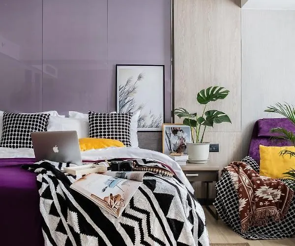 Verve Sukhumvit & 4*
